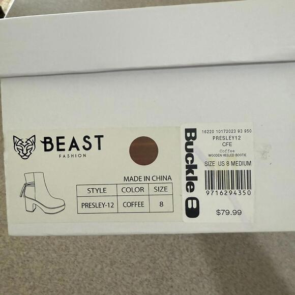 NEW IN BOX Beast Fashion from Buckle boots - Picture 5 of 8